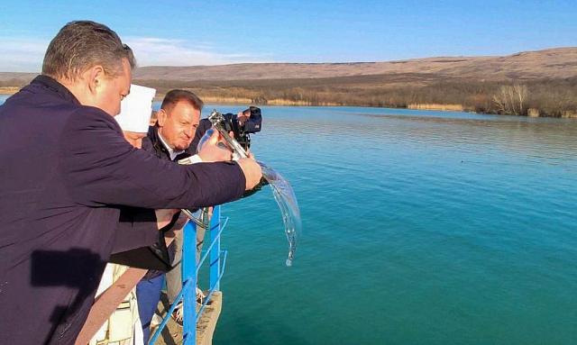 Более 1 млн ставропольцев наберут святую воду из кранов после освящения Сенгилеевского водохранилища