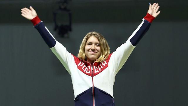 Бацарашкина стала обладательницей второй золотой олимпийской медали   