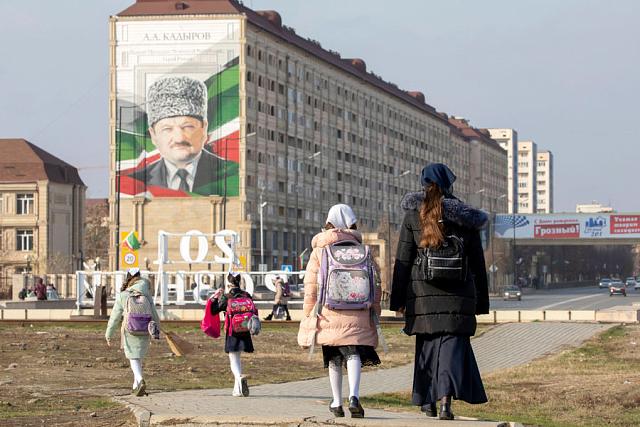 В Чечне зарплаты учителей вырастут на 10% 