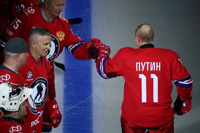 Владимир Путин забросил в Сочи восемь шайб в ворота сборной НХЛ
