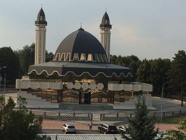 Прихожан старше 65 лет попросили не посещать мечети в КБР