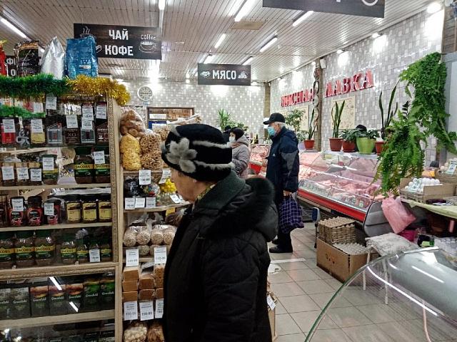 На Ставрополье в магазинах «Магнит» и «Пятёрочка» ограничили наценку на продукты