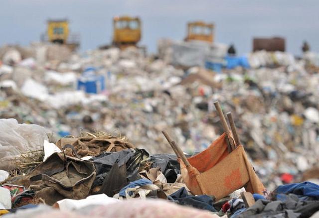 В Железноводске вывезут мусор со 100-летней свалки