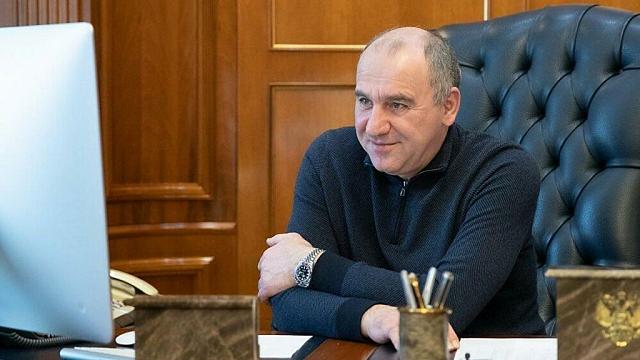 Глава КЧР Темрезов в прошлом году зарабатывал в месяц 144 тыс. рублей