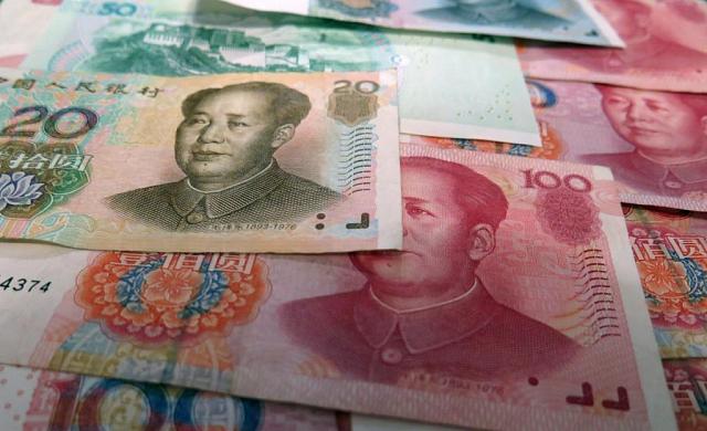 Юань стал вдвое популярнее евро для сбережений россиян