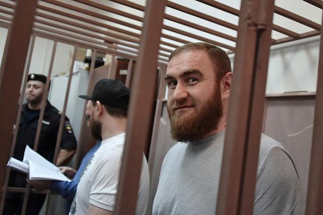 Рауф Арашуков объявил в СИЗО голодовку