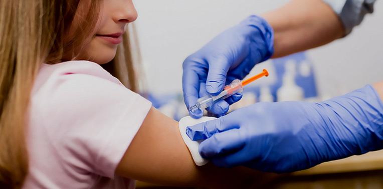 Почти 100 тысяч ставропольцев прошли вакцинацию от гриппа 