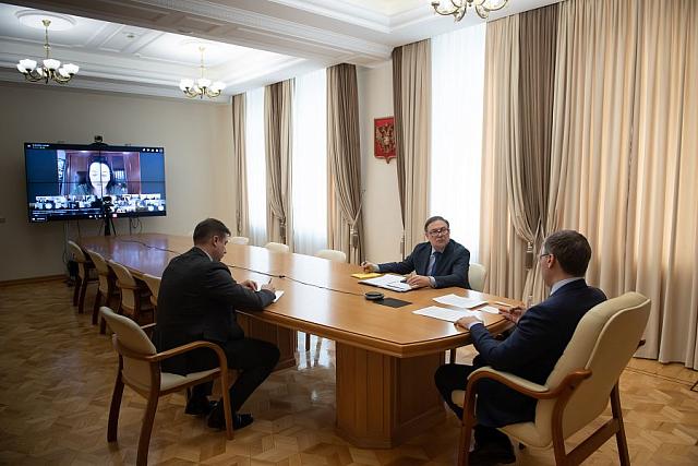 Глава Минобрнауки РФ Фальков обсудил проблемы обучения логистов в Дагестане