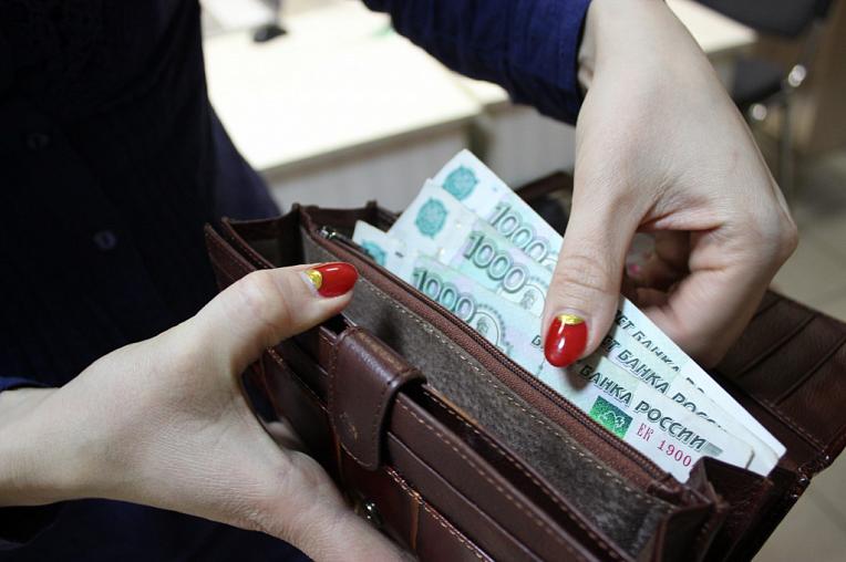 Динамика роста зарплат на Северном Кавказе за первое полугодие составила 1%