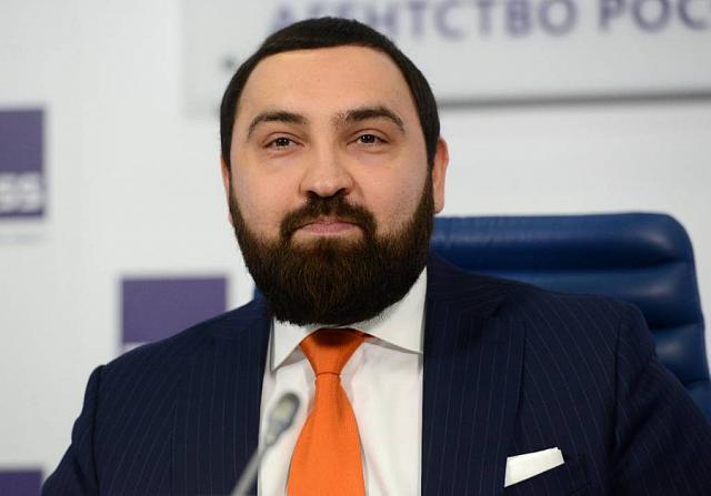 Депутат от Дагестана Хамзаев предложил запретить вывески на иностранных языках 