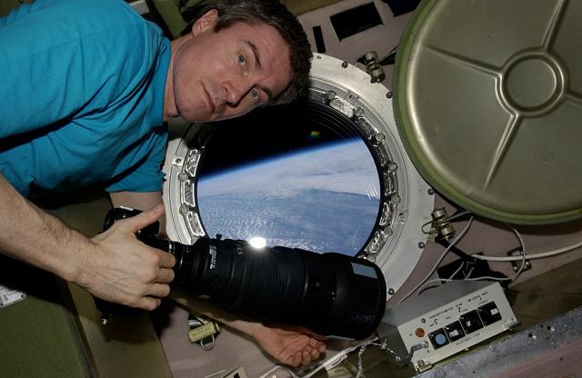 В Ставрополе готовится к открытию фотовыставка лётчика-космонавта Сергея Крикалёва 
